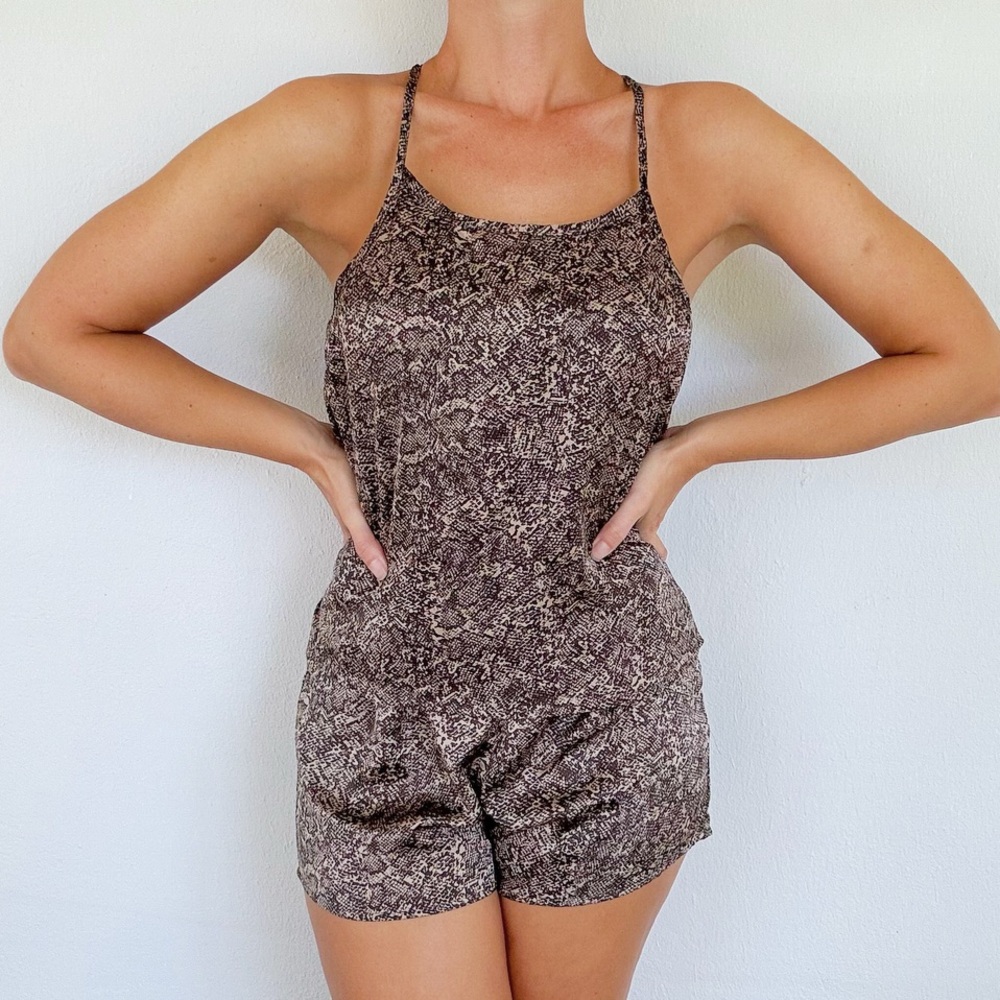 Forever 21 black and tan satin snake print matching shorts sleep set size medium